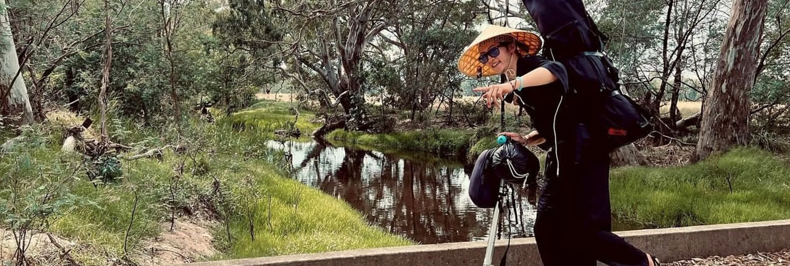 Australia_Uni rides his scooter from Melbourne to Cairns