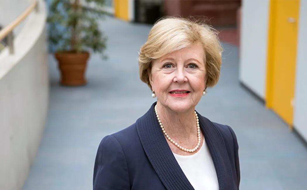 Extension Gillian Triggs