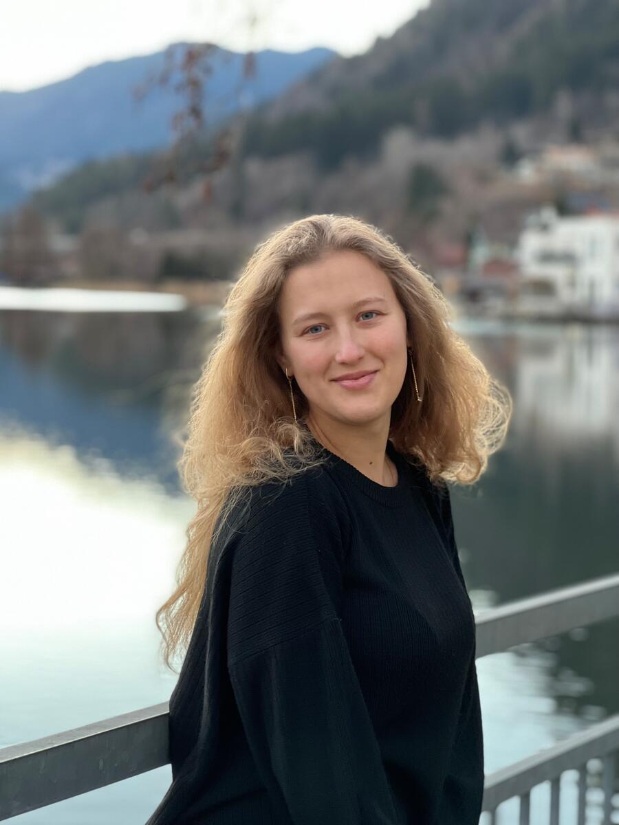 Slovakia_DAFI-Scholar-Liudmyla-Studying-Business-Management