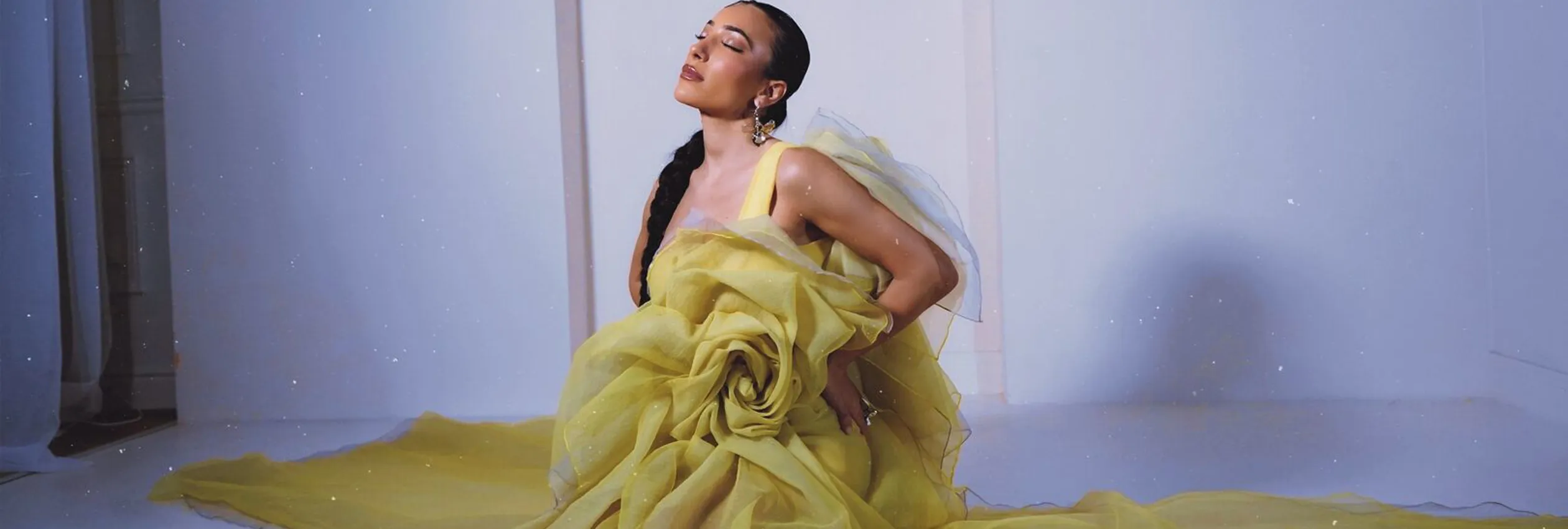 Aotearoa New Zealand. Nouri in yellow dress