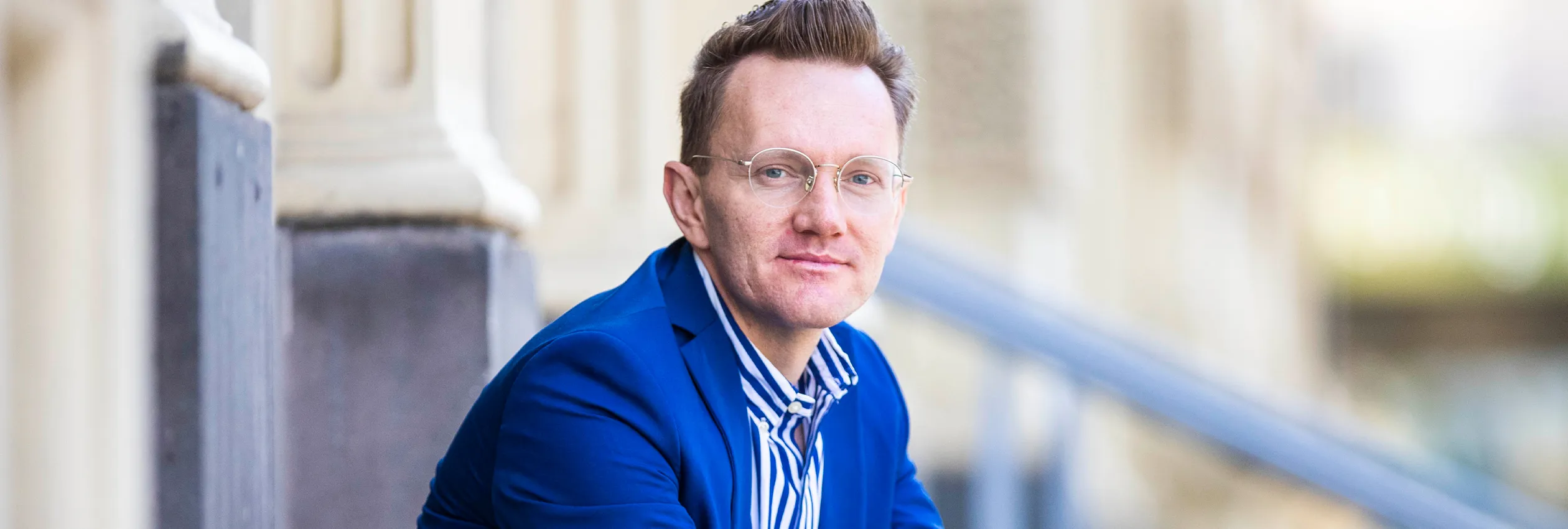 Banner Raising His Voice Dm