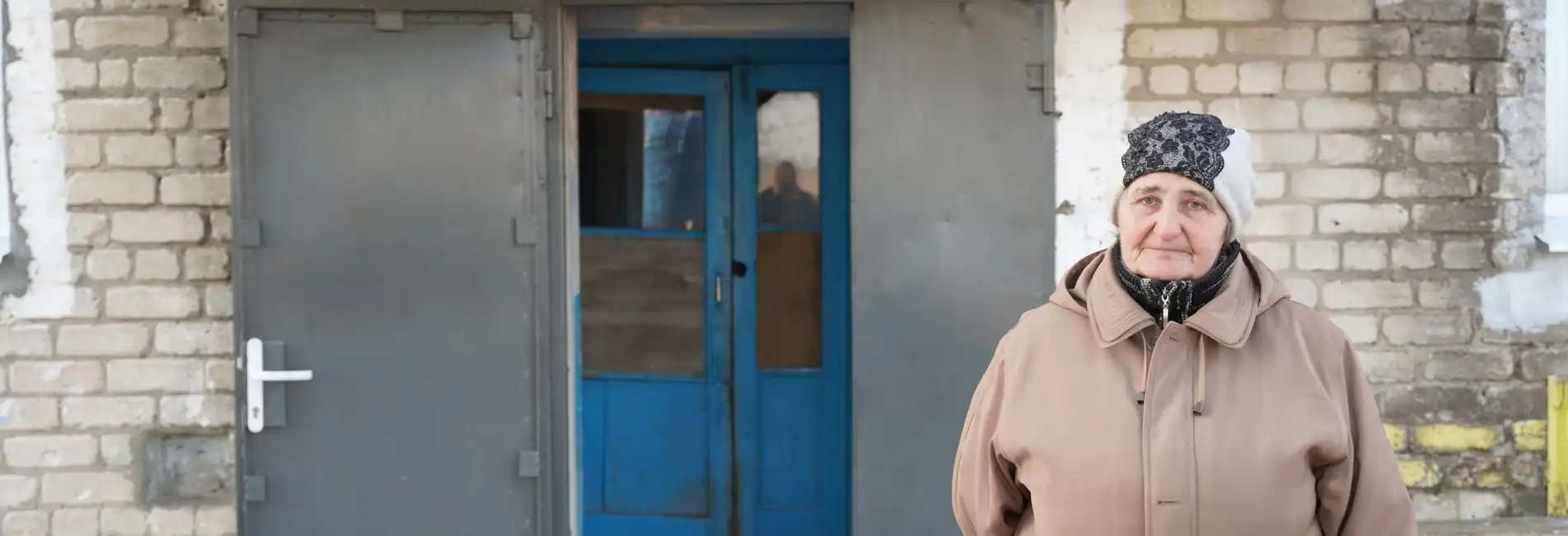 Ukraine. UNHCR supports people with repairs to war-damaged homes
